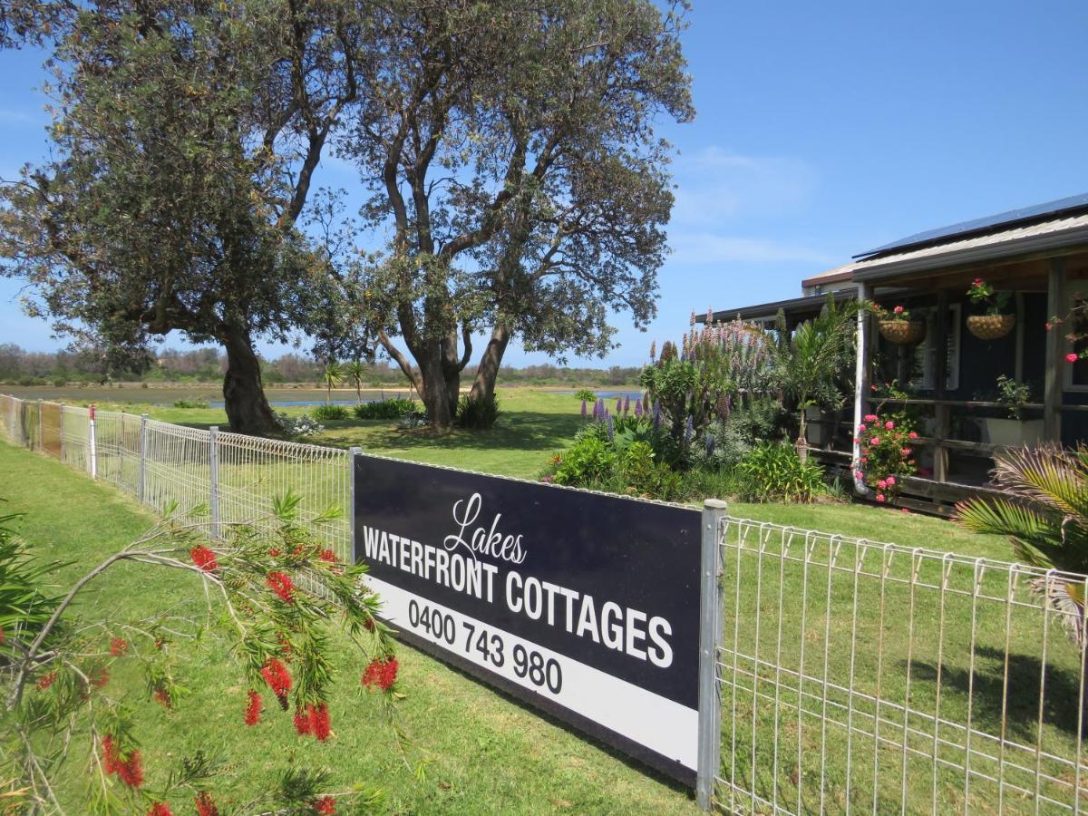 Lakes Entrance Waterfront Cottages With King Beds Kültér fotó