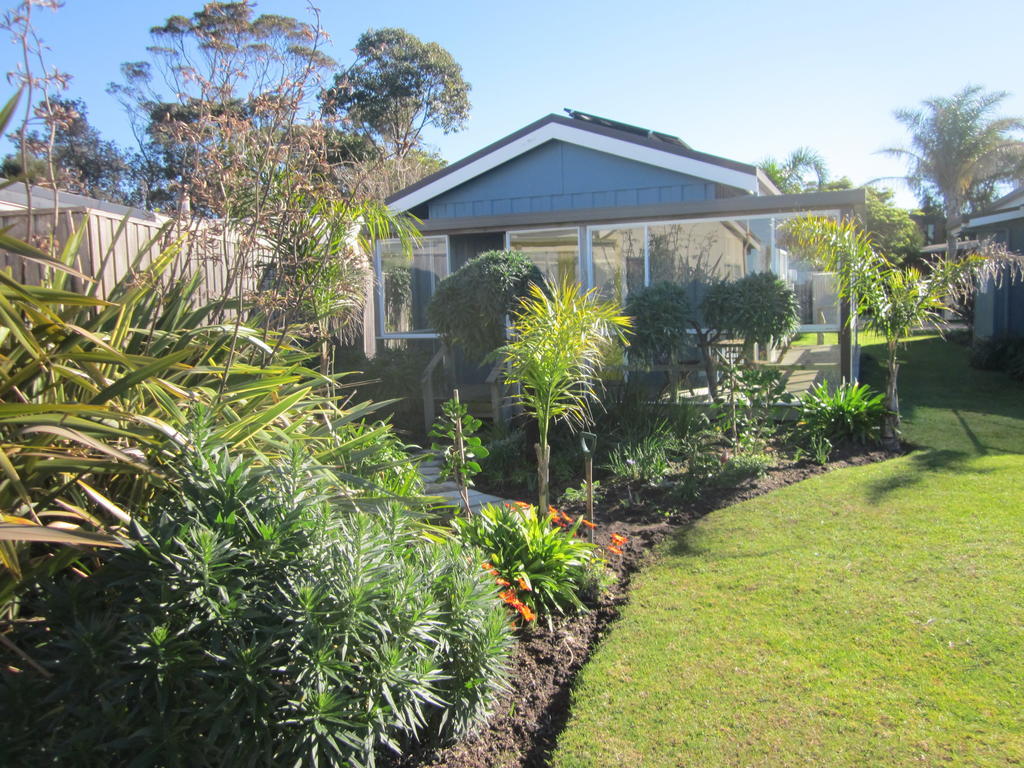 Lakes Entrance Waterfront Cottages With King Beds Kültér fotó